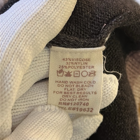 Pullover crewneck animal print sleeve sweater - Picture 5 of 6